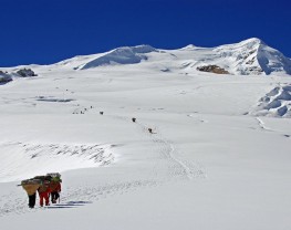 Pisang Peak Climbing.