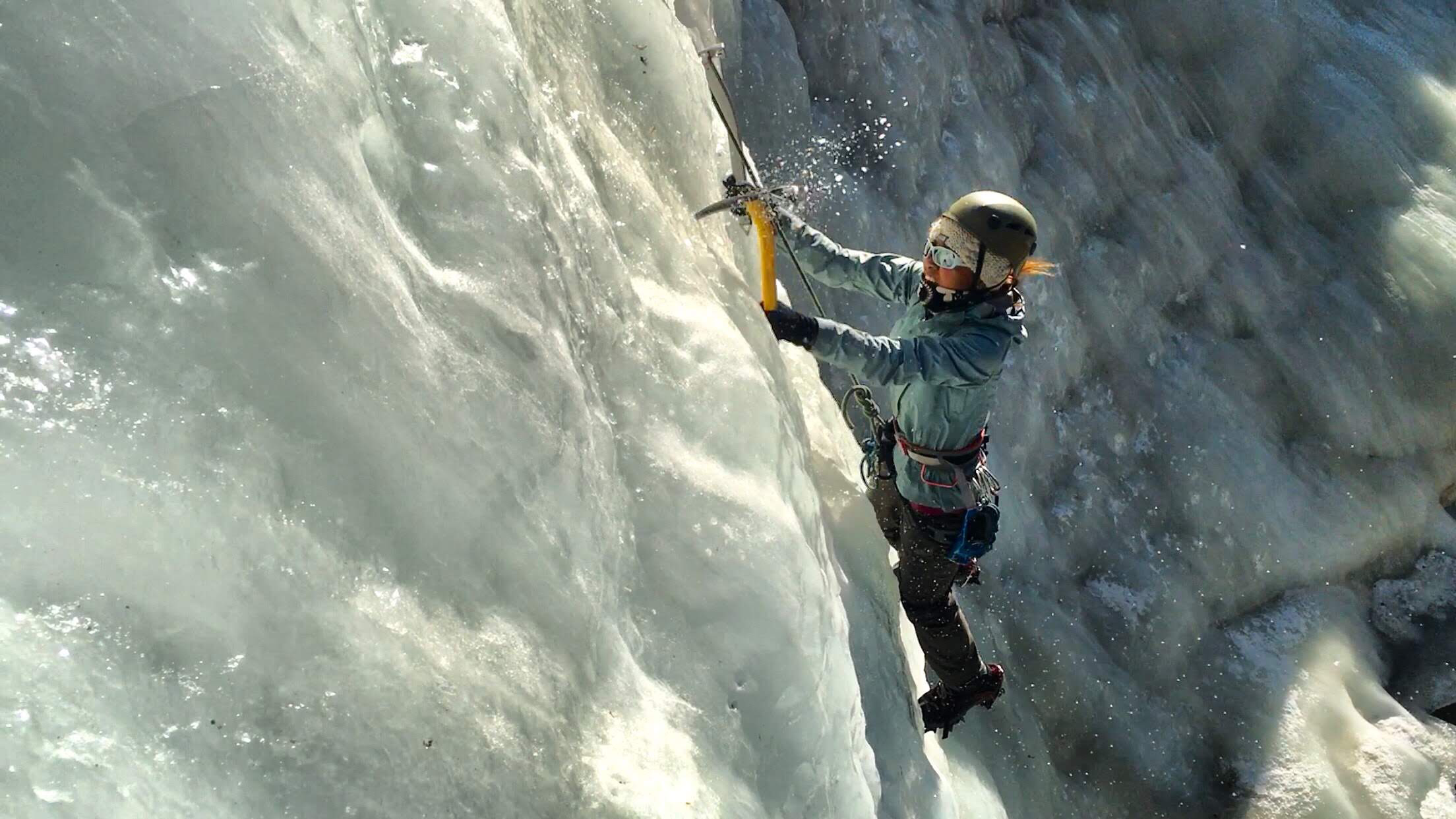 Ms. Lhakpa Doma Sherpa – Female Guide